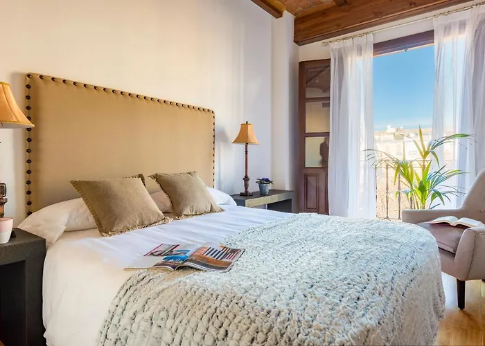 Genteel Home Bib Rambla